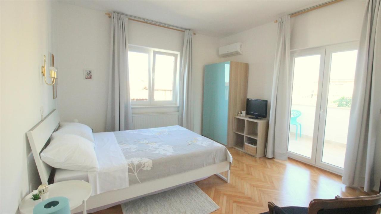 Tamaris, 600 M From The Beach Novigrad Istria المظهر الخارجي الصورة